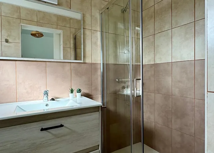 Flora By Vulcano Homes Διαμέρισμα Teseguite